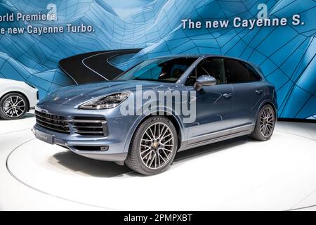 Porsche Cayenne S auf der IAA-Automesse in Frankfurt. Deutschland - 12. September 2017. Stockfoto