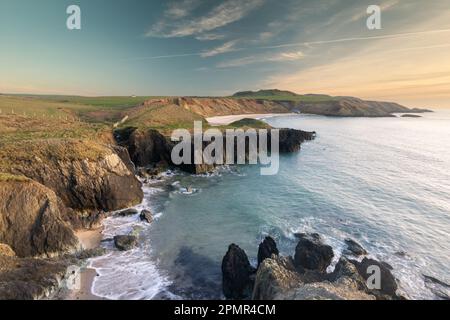 Porthor (Whistling Sands) Strand und Bucht, Llyn Peninusla, Wales Stockfoto