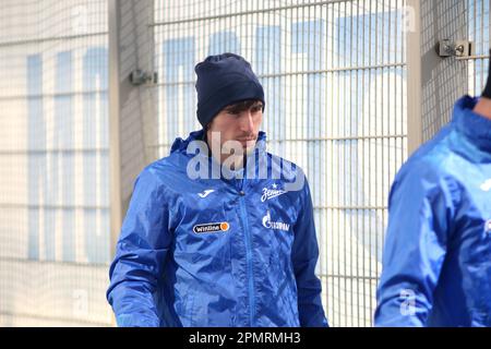 Sankt Petersburg, Russland. 14. April 2023. Zelimkhan Bakaev (7), ein Fußballspieler des Zenit Football Clubs bei einem Training, das den Medien in Sankt Petersburg offen steht, vor dem Spiel der 23. Runde der russischen Premier League, Rostow - Zenit St. Petersburg. Kredit: SOPA Images Limited/Alamy Live News Stockfoto