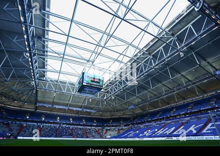 Veltins Arena, Gelsenkirchen, GER, FC Schalke 04 vs. Hertha BSC, Fussball, 1. Bundesliga, 28. SPIELTAG, SPIELZEIT 2022/2023, 14.04.2023 DFL-VORSCHRIFTEN VERBIETEN DIE VERWENDUNG VON FOTOS ALS BILDSEQUENZEN UND/ODER QUASI-VIDEO. Kredit: Ant Palmer/Alamy Live News Stockfoto