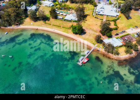 Seeufer in Murrays Beach am Lake Macquarie - Salzwasserlagune beliebtes Touristenziel in NSW Australien an der Pazifikküste. Landschaftlich reizvoll von oben nach unten Stockfoto