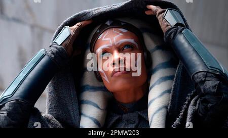 ROSARIO DAWSON in AHSOKA (2023), Regie: DAVE FILONI. Kredit: LUCASFILM/Album Stockfoto