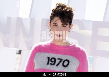 Cannes, Frankreich. 15. April 2023. Alice Birch nimmt am 15. April 2023 beim Canneseries International Festival 6. in Cannes, Frankreich, am „Dead Ringer PhotoCall“ Teil. Foto: David Niviere/ABACAPRESS.COM Kredit: Abaca Press/Alamy Live News Stockfoto