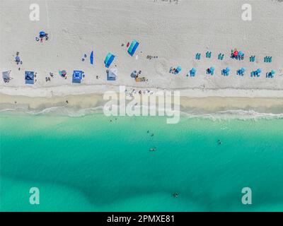 Blick auf Holmes Beach auf Anna Maria Island, Florida Stockfoto