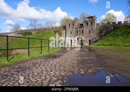 Der Nordeingang zum Cardiff Castle Cardiff, Südwales Stockfoto