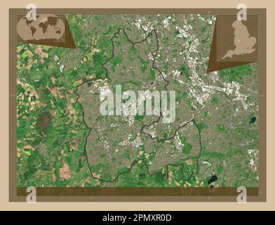 Dudley, Verwaltungsbezirk England - Großbritannien. Satellitenkarte mit niedriger Auflösung. Eckkarten für zusätzliche Standorte Stockfoto