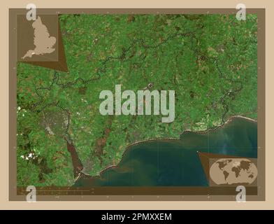 East Devon, nicht-Metropolitan District von England - Großbritannien. Satellitenkarte mit niedriger Auflösung. Eckkarten für zusätzliche Standorte Stockfoto