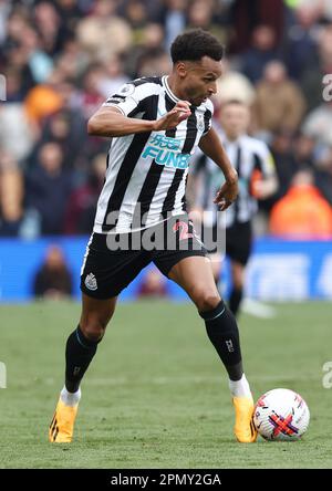 Birmingham, Großbritannien. 15. April 2023. Jacob Murphy von Newcastle United während des Premier League-Spiels im Villa Park, Birmingham. Der Bildausdruck sollte lauten: Darren Staples/Sportimage Credit: Sportimage/Alamy Live News Stockfoto