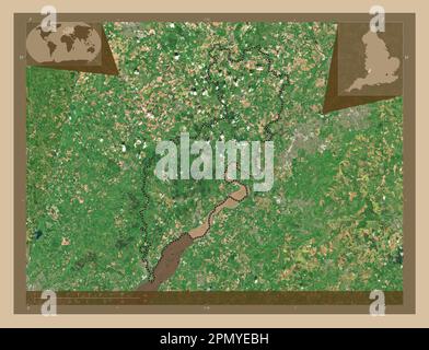 Forest of Dean, nicht-Metropolitan District of England - Großbritannien. Satellitenkarte mit niedriger Auflösung. Eckkarten für zusätzliche Standorte Stockfoto