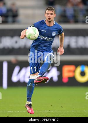 GENT – Hugo Cuypers von KAA Gent während des Viertelfinalspiels der UEFA Conference League zwischen KAA Gent und West Ham United in der Ghelamco Arena am 13. April 2023 in Gent, Belgien. AP | niederländische Höhe | GERRIT VON KÖLN Kredit: ANP/Alamy Live News Stockfoto