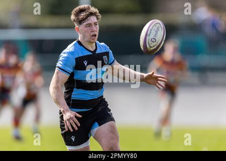 15. April 2023; Carmarthen Park, Carmarthen, Wales: Indigo Premiership Rugby, Carmarthen Quins versus Cardiff; Cardiff's Outside Half Harrison James (10) in Aktion. Kredit: Action Plus Sports Images/Alamy Live News Stockfoto