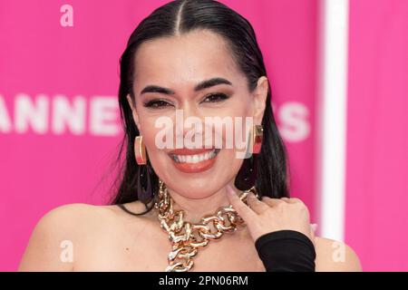 Cannes, Frankreich. 15. April 2023. Beatriz Luengo posiert am 15. April 2023 beim Canneseries International Festival 6. in Cannes, Frankreich, auf dem rosa Teppich. Foto: David Niviere/ABACAPRESS.COM Kredit: Abaca Press/Alamy Live News Stockfoto