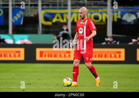 Mailand, Italien. 15. April 2023. Luca Caldirola (AC Monza) während der italienischen Meisterschaft Ein Fußballspiel zwischen dem FC Internazionale und der AC Monza am 15. April 2023 im U-Power Stadium in Monza, Italien - Photo Morgese-Rossini/DPPI Credit: DPPI Media/Alamy Live News Stockfoto