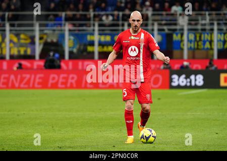 Mailand, Italien. 15. April 2023. Luca Caldirola (AC Monza) während der italienischen Meisterschaft Ein Fußballspiel zwischen dem FC Internazionale und der AC Monza am 15. April 2023 im U-Power Stadium in Monza, Italien - Photo Morgese-Rossini/DPPI Credit: DPPI Media/Alamy Live News Stockfoto