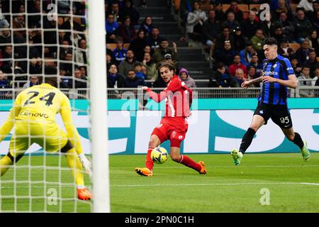 Mailand, Italien. 15. April 2023. Andrea Colpani (AC Monza) während der italienischen Meisterschaft Ein Fußballspiel zwischen dem FC Internazionale und der AC Monza am 15. April 2023 im U-Power Stadium in Monza, Italien - Photo Morgese-Rossini/DPPI Credit: DPPI Media/Alamy Live News Stockfoto