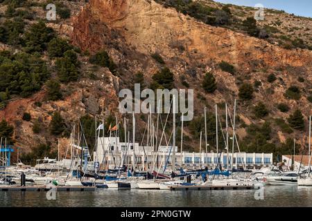 Javea, Xabia Marina, eine Hafenstadt im Osten Spaniens, umgeben vom Mittelmeer. Provinz Alicante, Gemeinschaft Valencia, Spanien, Europa Stockfoto