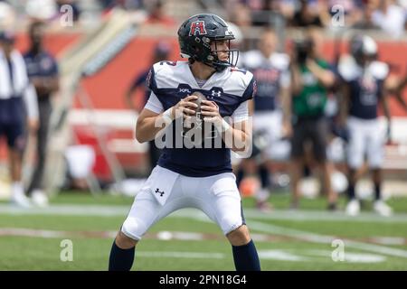 Houston Roughnecks Quarterback Brandon Silvers (12) versucht, gegen die Vegas Vipers zu spielen, Samstag, 15. April 2023, in Houston, - Nach Texas. H Stockfoto