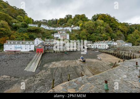 Das Dorf Clovelly am 29. Oktober 2022 in Devon, England. Clovelly ist ein privates Dorf ohne Autozugang. Kredit: SMP News Stockfoto