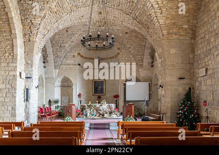 Die Maronitenkirche unserer Lieben Frau vom Hügel im Dorf Deir al-Qamar im Libanon, Deir al-Qamar, Libanon Stockfoto