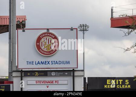 Außenansicht des Lamex Stadium, Broadtail Way, Stevenage. Heimstadion des Stevenage Football Clubs Stockfoto