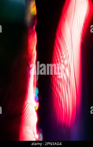 Holografischer, glänzender, abstrakter Hintergrund mit Wassertextur Visual Wave Stockfoto