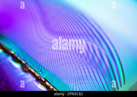 Holografischer, glänzender, abstrakter Hintergrund mit Wassertextur Visual Wave Stockfoto