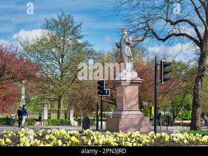 Die Statue von Stadtrat George Lehman, der dreimal Abgeordneter und Oberbürgermeister von York war, wird auch für die Reform der Eisenbahn geschätzt Stockfoto