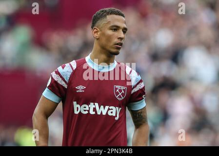 Thilo Kehrer #24 von West Ham United während des Premier League-Spiels West Ham United gegen Arsenal im London Stadium, London, Großbritannien, 16. April 2023 (Foto: Arron Gent/News Images) Stockfoto