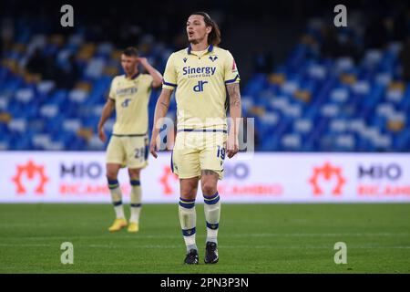 Neapel, Italien. 15. April 2023. Milan Djuric von Hellas Verona während des Spiels der Serie A zwischen SSC Napoli und Hellas Verona FC im Stadio Diego Armando Maradona Naples Italien am 15. April 2023. Kredit: Franco Romano/Alamy Live News Stockfoto