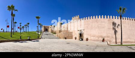 Marokko: Rabat, Blick auf die alte Kasbah der Udayas, die Zitadelle, die im 12. Jahrhundert von den Almohads auf einem Hügel in der Nähe des Medina-Viertels erbaut wurde Stockfoto