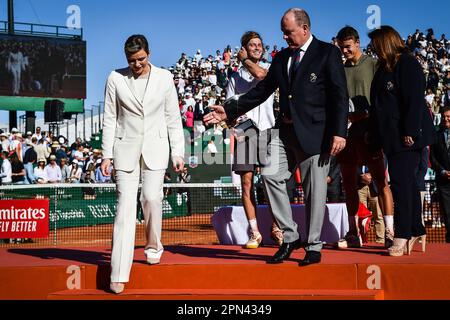 Roquebrune Cap Martin, Frankreich. 16. April 2023. Prinzessin Charlene von Monaco und Prinz Albert II von Monaco anlässlich der Tennisveranstaltung Rolex Monte-Carlo, ATP Masters 1000 am 16. April 2023 im Monte-Carlo Country Club in Roquebrune Cap Martin, Frankreich - Photo Matthieu Mirville/DPPI Credit: DPPI Media/Alamy Live News Stockfoto