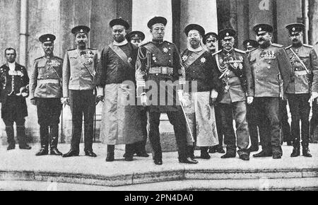 Chinesischer Prinz Zaitao mit seinem Gefolge in Russland. Foto von 1910. Stockfoto