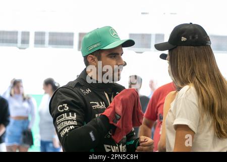 Sao Paulo, Sao Paulo, Brasilien. 16. April 2023. (SPO) Motorsport-Meisterschaft Sao Paulo. 16. April 2023, Sao Paulo, Brasilien: Interlagos veranstaltet am Sonntag (16 Uhr) die erste Etappe der Motorsport-Meisterschaft in Sao Paulo mit den Kategorien AMG Mercedes, Copa HB20, GT Series und Formulas. Schauspieler und Pilot Caio Castro treten in der Formel-V-Kategorie an. Kredit: Fabricio Bomjardim/Thenews2 (Kredit: © Fabricio Bomjardim/TheNEWS2 via ZUMA Press Wire) NUR REDAKTIONELLE VERWENDUNG! Nicht für den kommerziellen GEBRAUCH! Stockfoto