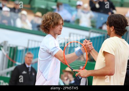 Monaco, Monaco. 15. April 2023. MONACO, Monte Carlo 15. April 2023; Halbfinale im Tennisturnier im Monte Carlo Tennis Club zwischen Taylor FRITZ (USA) und Andrey RUBLEV (Russland). Court Rainier III, ROLEX Monte-Carlo Masters 1000, Halbfinale, Andrey Rublev gegen Taylor Fritz April 15 2023., Bild und Copyright Thierry CARPICO/ATP images (CARPICO Thierry/ATP/SPP). Kredit: SPP Sport Press Photo. Alamy Live News Stockfoto