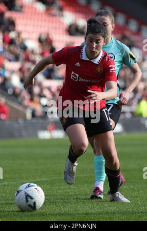 Leigh, England, 15. April 2023: Lucia Garcia (17 Manchester United) zeigt während des Halbfinals der Damen-FACup zwischen Manchester United und BrightonHA im Leigh Sports Village Park in Leigh, England, seine Haltung. (MHodsman/SPP) Stockfoto