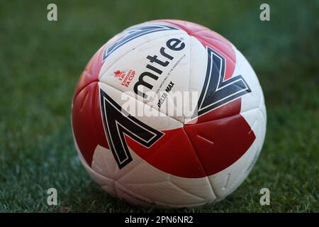 Leigh, Großbritannien. 15. April 2023. Match Ball die Damen FACup Halbfinale zwischen Manchester United und BrightonHA im Leigh Sports Village Park in Leigh, England. (MHodsman/SPP) Kredit: SPP Sport Press Photo. Alamy Live News Stockfoto