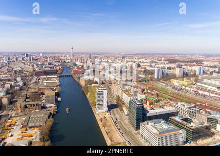 Spree-Galerie Friedrichshain, Berlin, aus der Vogelperspektive Stockfoto