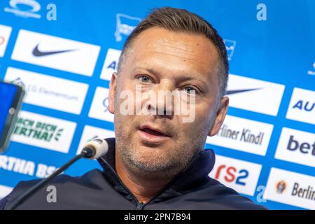 Berlin, Deutschland. 17. April 2023. Fußball, Bundesliga, Hertha BSC, Pressekonferenz. Der neu ernannte Cheftrainer Pal Dardai spricht. Kredit: Andreas Gora/dpa/Alamy Live News Stockfoto