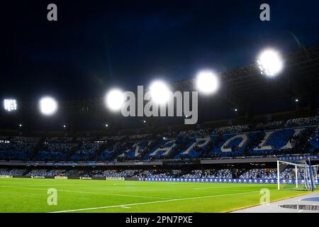 Ein allgemeiner Blick in das Stadion Diego Armando Maradona nach dem Spiel der Serie A zwischen SSC Napoli und Hellas Verona im Stadio Diego Armando Maradon Stockfoto