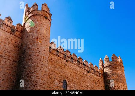 Detail. Der Palast der Herzöge von Feria, der Palacio de los Duques de Feria oder das Schloss von Zafra ist eine gotische Burg in Zafra, 1443. Am 3. Juni 1931 habe ich Stockfoto