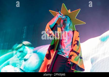 Madison, USA. 16. April 2023. Dylan Brady von 100 Gecs bei The Sylvee am 16. April 2023 in Madison, Wisconsin (Foto: Daniel DeSlover/Sipa USA) Guthaben: SIPA USA/Alamy Live News Stockfoto