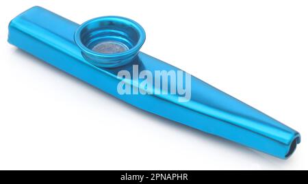 Amerikanisches Kazoo-Musikinstrument isoliert auf weißem Hintergrund Stockfoto