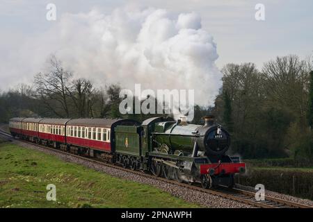 Wightwick Hall im Dampf bei der Bluebell Railway Stockfoto