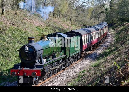 Wightwick Hall im Dampf bei der Bluebell Railway Stockfoto