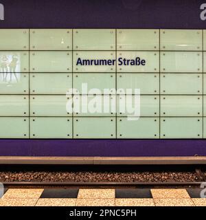 Der U-Bahnhof Amrumer Straße verkehrt zwischen der Linie U9 und wurde am 28. August 1961 in Wedding, Mitte, Berlin, eröffnet Stockfoto