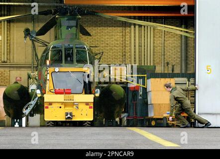 Helikopter 4 der schwedischen Luftwaffe, HKP 4, vom Helikopter-Bataillon, Marinestützpunkt Berga. HKP 4 wurde bei der U-Boot-Jagd und bei Rettungsmissionen wie der Estonia-Katastrophe eingesetzt. Stockfoto