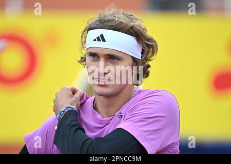 München. 18. April 2023. Alexander ZVEREV (GER) während des Trainings, der Aktion, des Einzelbildes, des zugeschnittenen Einzelmotifs, des Porträts, Porträt, Porträt. Tennis BMW Open 2023 am 18. April 2023 in München. Kredit: dpa/Alamy Live News Stockfoto