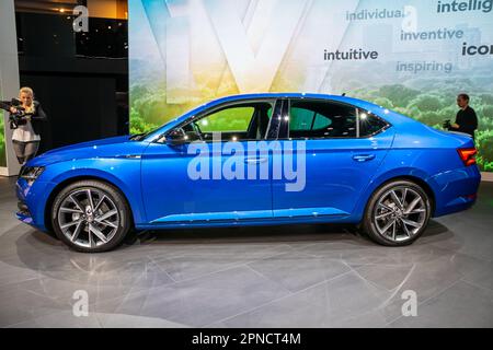 Skoda Superb IV auf der IAA-Automesse in Frankfurt. Deutschland - 12. September 2017. Stockfoto