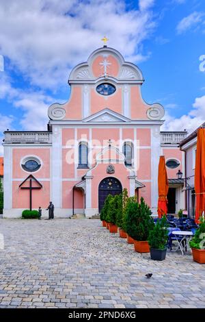 Kapuzinerkloster St. Joseph auf dem Klosterplatz in der Innenstadt von Immenstadt im Allgäu, Bayern, Deutschland, Europa. Stockfoto