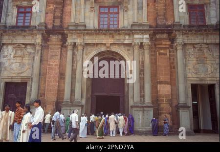 Die Kirche und Bas'lica do Bom Jesus in der Stadt Velha Goa in der Provinz Goa in Indien, Indien, Goa, April 1996 Stockfoto